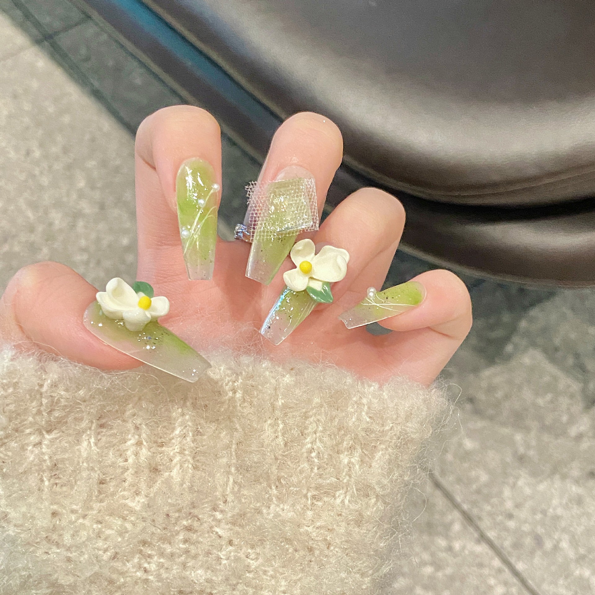 10pcs Pure Hand-Pressed Ultra- - Resin Art Flowers review and price