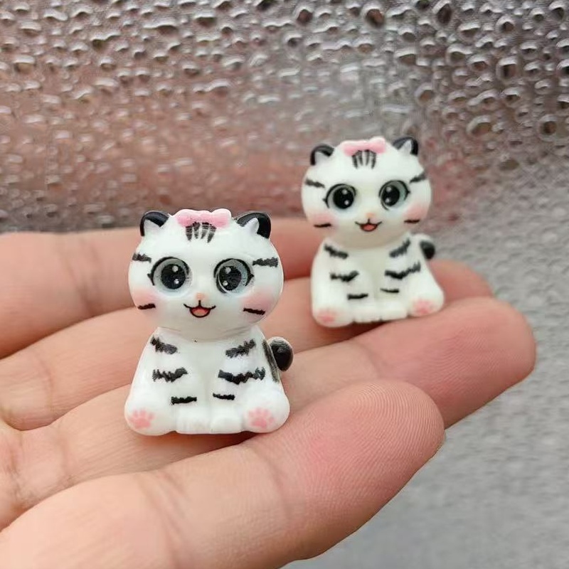 10pcs Cute 3D Multi Color Flow - Resin Art Love review and price